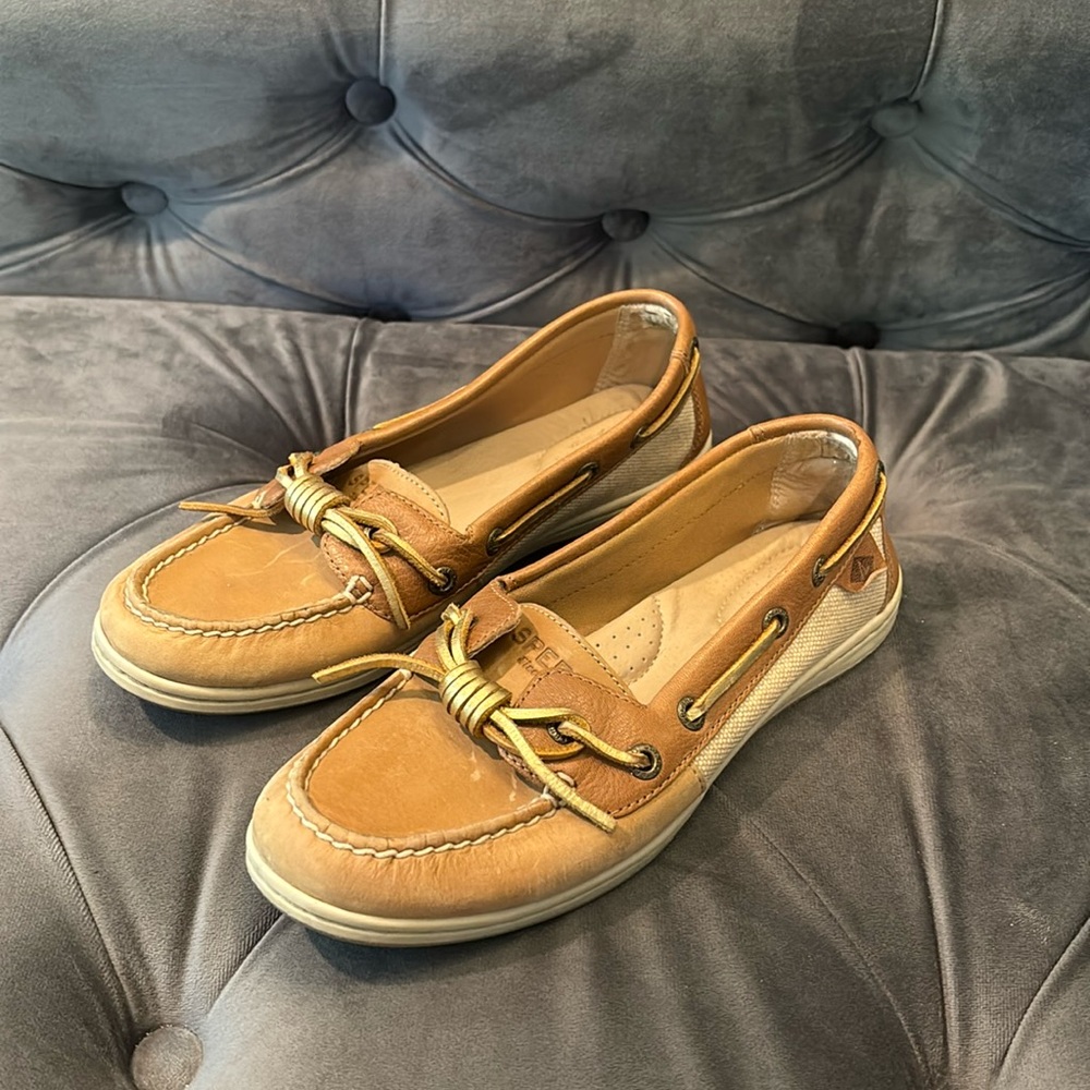 Sperry Sider shoes! Size: woman’s 6.5